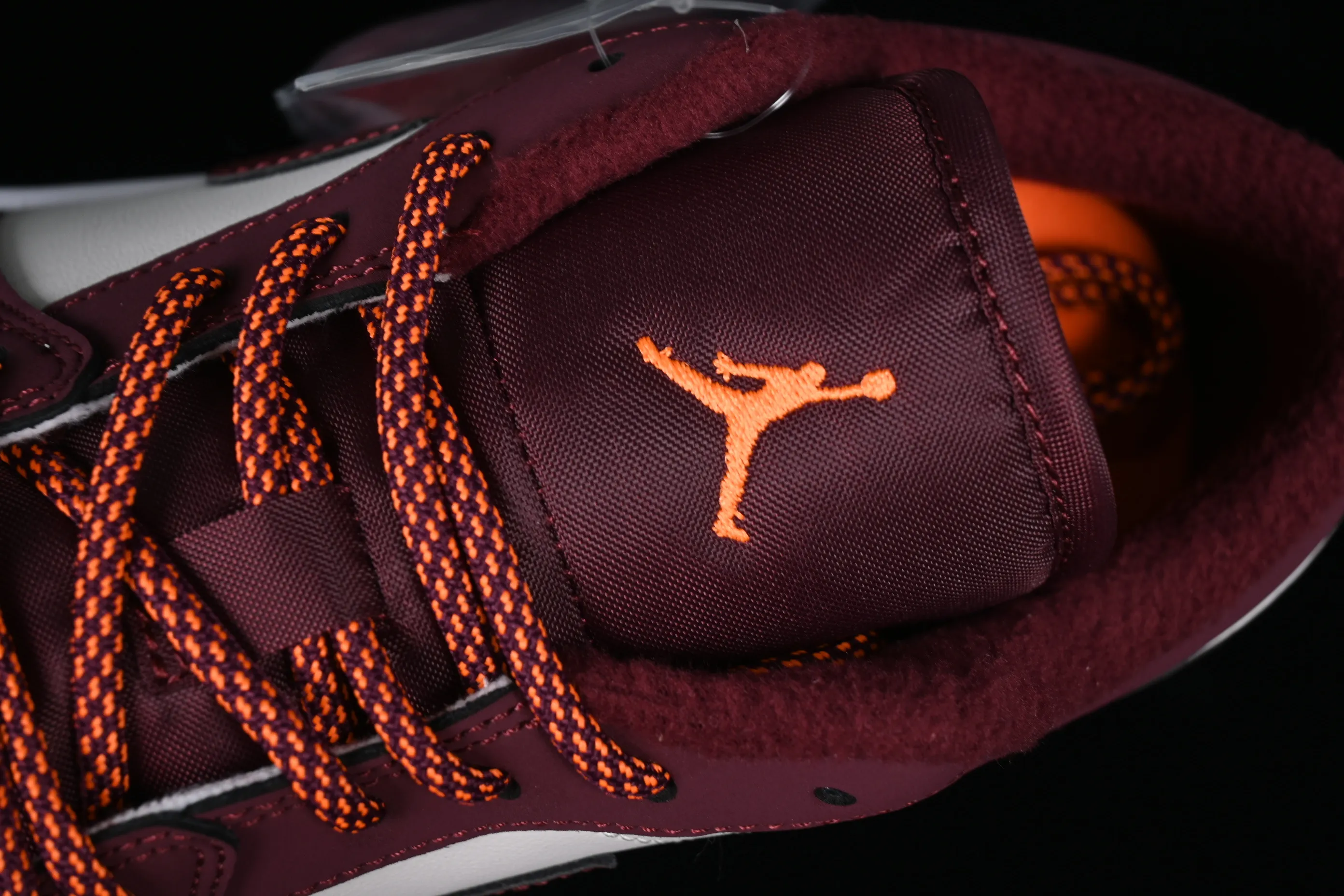 All categories Air Jordan Jordan series basketball shoes Air Jordan 1 Low Air Jordan 1 Low AJ1 Joe 1 retro white and red low-top cultural basketball shoes 553560-068